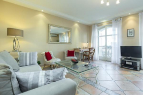  Lovely 2 Bed 2 bath apartment in Cannes on Rue Antibea easy walk to the Palais 224  Канны